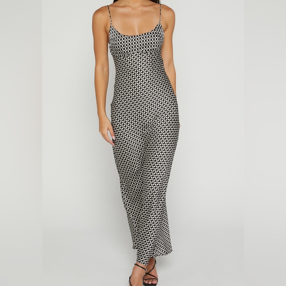 Showpo Dress NWT